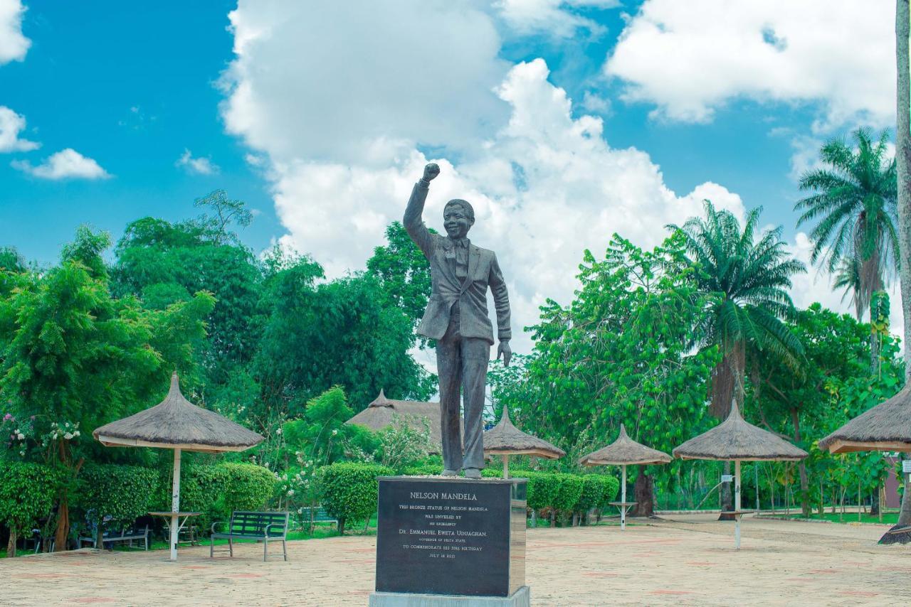 Hotel Nelson Mandela Gardens Okpanam Exteriér fotografie